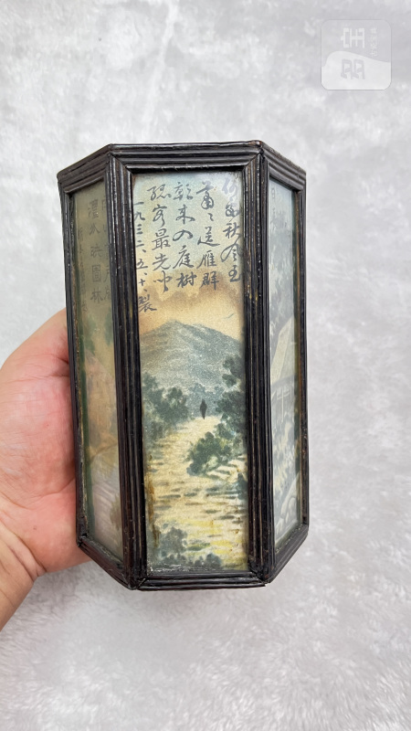 木胎玻璃画山水诗文六方笔筒 - 图4